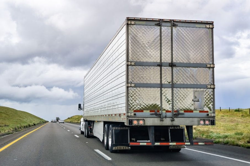 What Drivers Should Look for in a Trucking Company